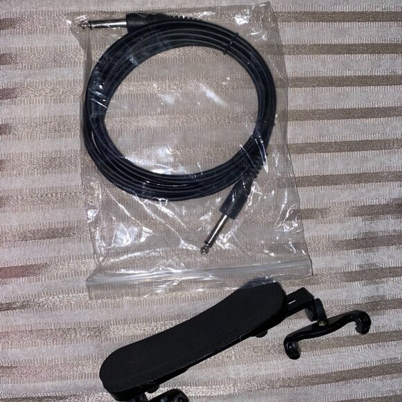 ELECTRIC VIOLYN CECELIO NEW IN CASE AND BOX BLACK EBONY PLEASE VIEW ALL PHOTOS - Picture 8 of 16